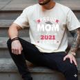 Proud Mom Of a 2021 Senior Year School Graduation Party Men's Comfort Colors T-Shirt Ivory