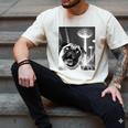 Pug Alien UFO Taking a Selfie Dog Mom Dad Men's Comfort Colors T-Shirt Ivory Pug Alien UFO Taking a Selfie Dog Mom Dad Men's Comfort Colors T-Shirt Ivory