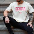 Senior 2026 Pink Coquette Bow Class Of 2026 Graduation Women Men's Comfort Colors T-Shirt Ivory
