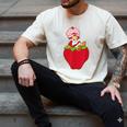 Strawberry Shortcake Sitting On Strawberry Retro Nostalgia Men's Comfort Colors T-Shirt Ivory